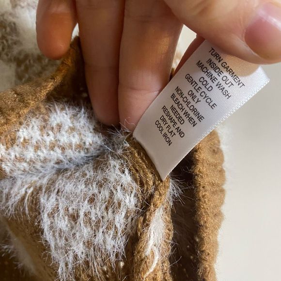 Hazel Moon Brown Cream Checkered Fuzzy Soft Cami Crop Top, Size Medium - Picture 5 of 10